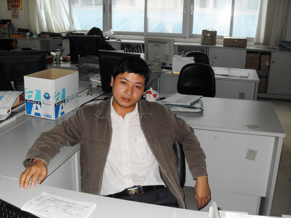 Shengfei Yang
